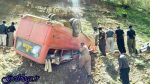 واژگونی مینی‌بوس 21 نفر را راهی بیمارستان کرد